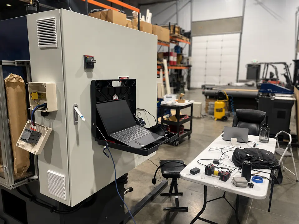 Controls testing and commissioning station for industrial automation